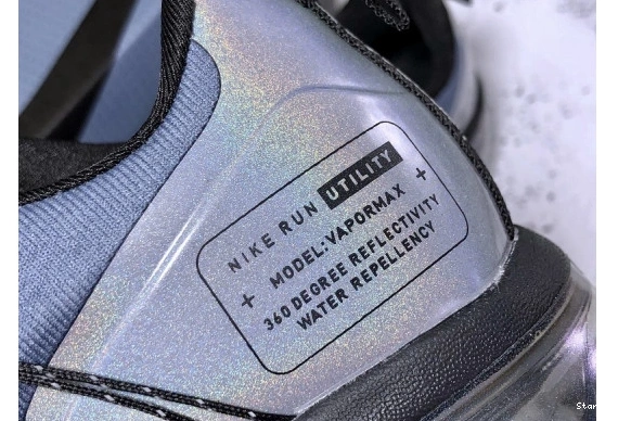 BLUE DUSK VAPORMAX RUN UTILITY AIR AQ8810-400 0829